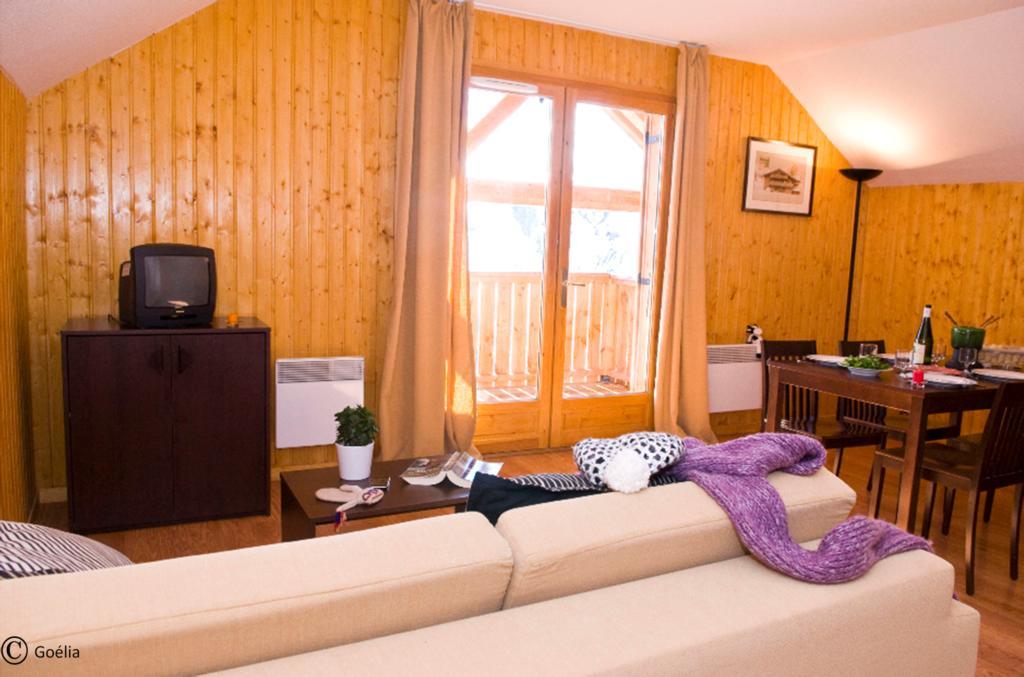 Residence Goelia Les Chalets Des Ecourts Saint-Jean-d'Arves Eksteriør bilde