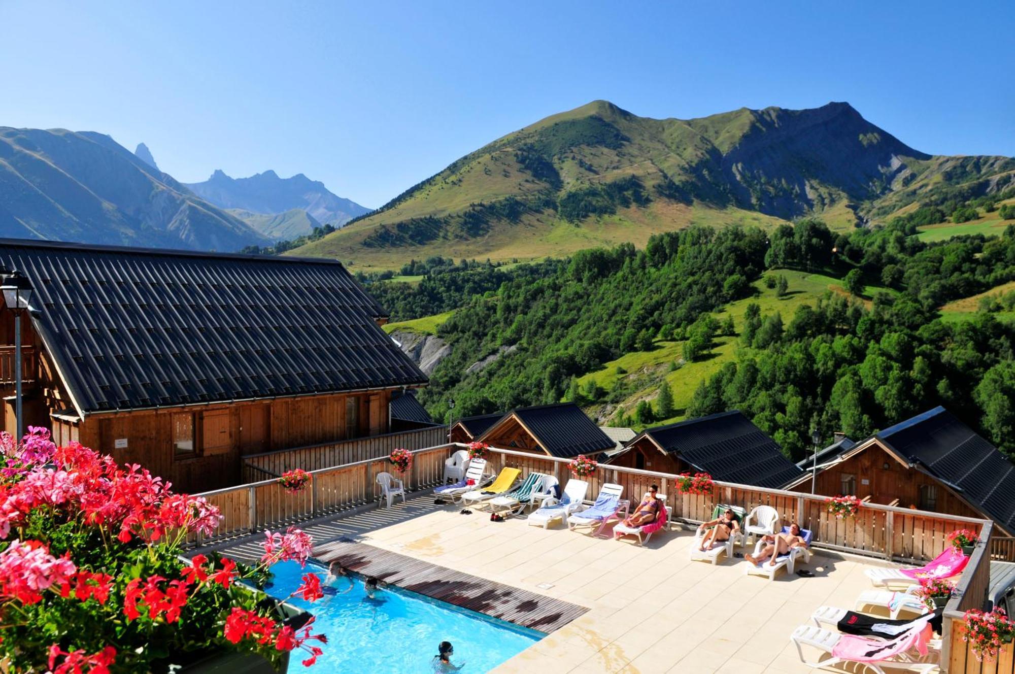 Residence Goelia Les Chalets Des Ecourts Saint-Jean-d'Arves Eksteriør bilde