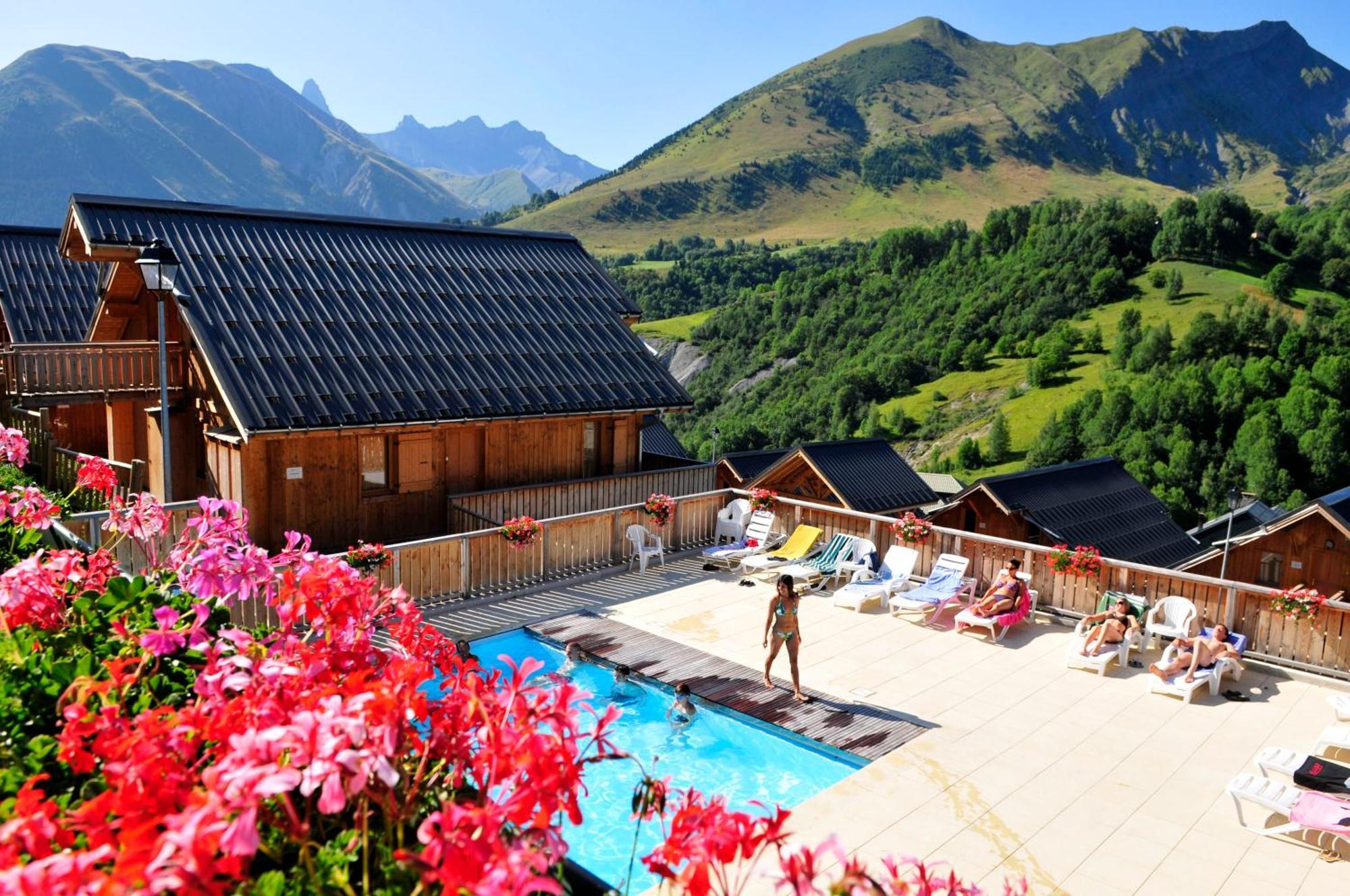 Residence Goelia Les Chalets Des Ecourts Saint-Jean-d'Arves Eksteriør bilde